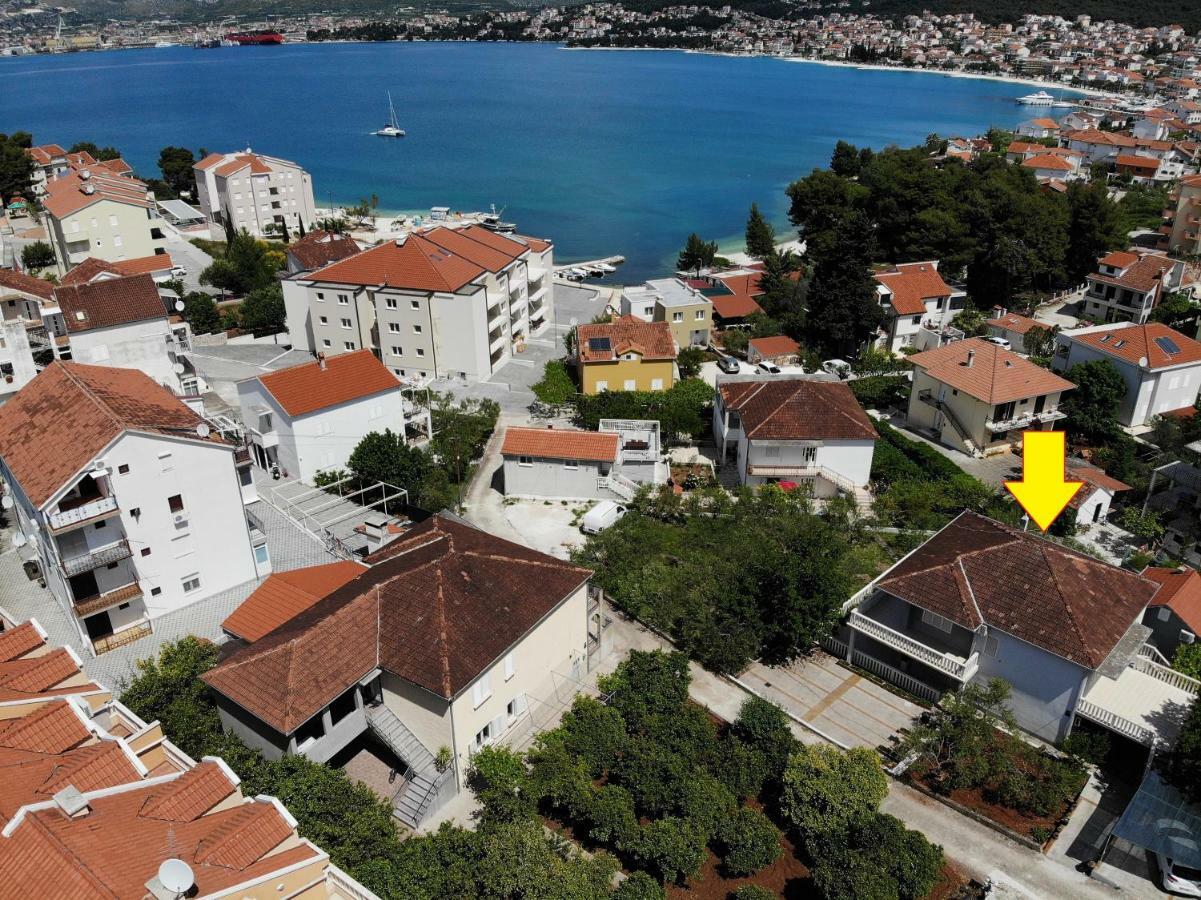 Flora Διαμέρισμα Τρογκίρ Εξωτερικό φωτογραφία