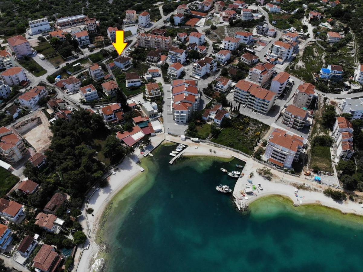Flora Διαμέρισμα Τρογκίρ Εξωτερικό φωτογραφία
